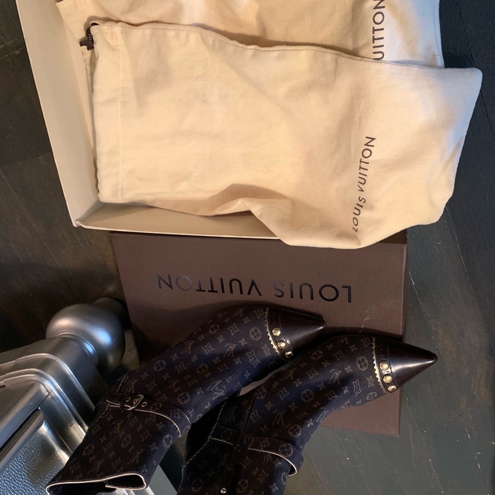 Louis Vuitton Heels